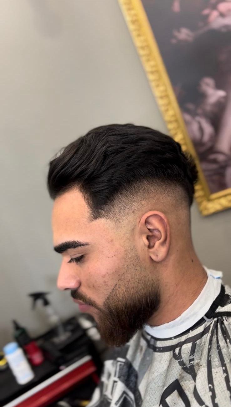 THE SALON Picture 7